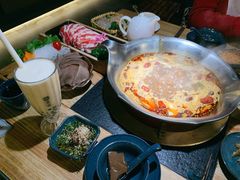 -湊湊火锅·茶憩(上海合生汇店)