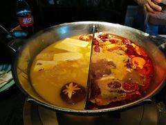 -湊湊火锅·茶憩(新中关购物中心店)