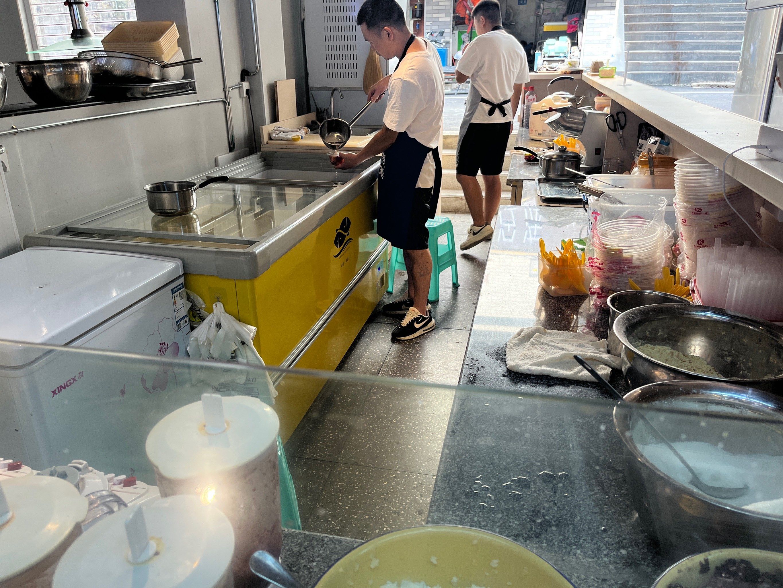 花溪小吃街—十字街