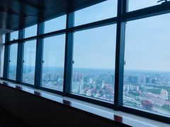 -上海龙之梦万丽酒店