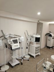 -JNK皮肤管理中心