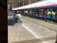 -阳澄湖中路(地铁站)