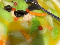 虾滑苹果烩丝瓜-金湖港式餐厅(建外店)