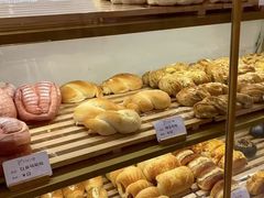 -提亚烘焙·手作面包·生日蛋糕(七星店)