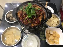 麻辣鲶鱼煲-川香煲(茅台路店)