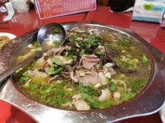 -谢老五跷脚牛肉·非遗传承店