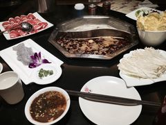 -重庆德庄火锅(体育中心店)