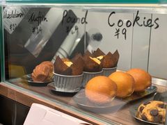 柠檬磅蛋糕LemonPoundCake-NokNok Coffee(宽窄巷子店)