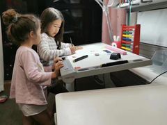 -康朴乐儿童学习桌椅(蓝色港湾店)