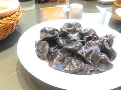 墨鱼水饺-鸿星花园酒家(银亿家园店)