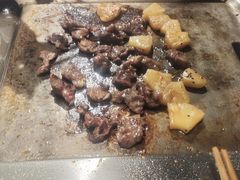 -赞酱川式烤肉(蜀都万达店)