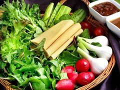 -人民公社铁锅炖·东北菜(卫国道店)