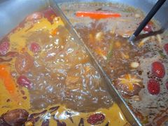 -湊湊火锅·茶憩(上海合生汇店)