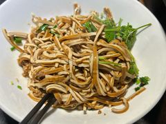 -南海底小海鲜·湘菜(鲁巷吴家湾店)