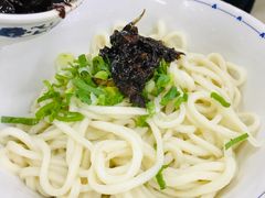 肉丁小碗干炸炸酱面-海碗居(牡丹园店)