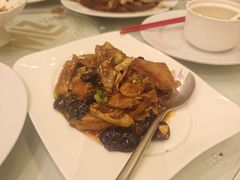 -梅龙镇酒家(南京西路总店)