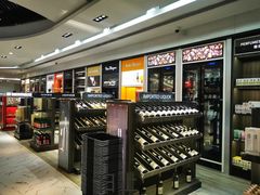 -日上免税店(三径路t3店)