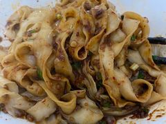 油泼肉酱面-小二面店