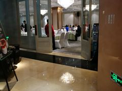 -上海新锦江大酒店
