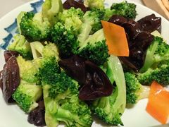 -小菜园新徽菜(上海浦东复地活力城店)