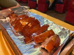 四更烤乳猪-东方之猪四更烤乳猪(金垦总店)