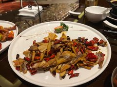 -大理实力希尔顿酒店御璽中餐厅YUXI – CHINESE RESTAURANT