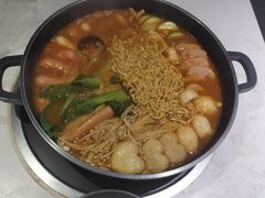 -运气牛自助酱大骨火锅(南京东路店)