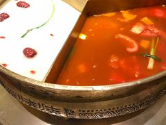 -湊湊火锅·茶憩(打浦桥日月光店)