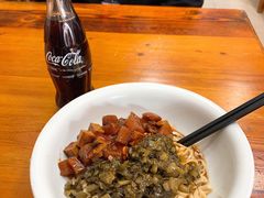 -上海特色小笼店(铁岭路90弄小区店)