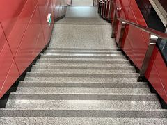 -飞翔公园(地铁站)