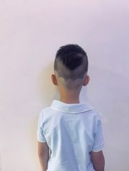 -苏豪路易士·嘉玛发廊