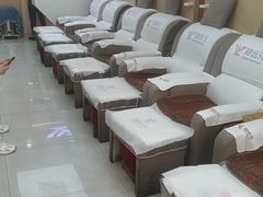 -郑远元专业修脚房(百花三路店)