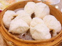 蜜汁叉烧包-点都德(盘福楼店)