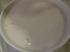 杏仁糊-味香园传统甜品店(牛车水店)