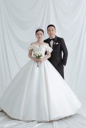 -维纳斯婚纱摄影(鞍山店)
