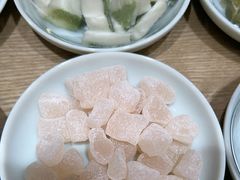 -阮大兴糕团(滨江宝龙店)