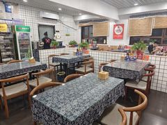 -八两八金·莱芜特色炒鸡(市南漳浦路店)