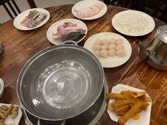 -正能量脆肉鲩火锅