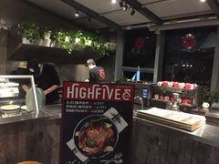 -HIGH FIVE哈福手工汉堡(桂林路店)