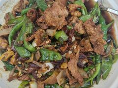辣椒炒肉-兰湘子·湘菜小炒(盛龙广场店)