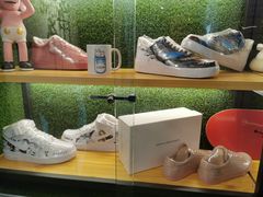 -吾净球鞋奢侈品洗护修复中心(汉街SKP店)