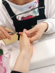 -徐珍美甲