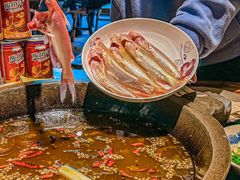 -石锅苗苗鱼(武汉首店)
