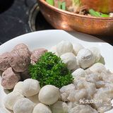 今年秋天的第一顿羊蝎子火锅，就在大杜小