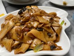 -蔼若春.传承三十年云南菜(金碧公园店)
