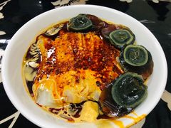 -何老二卤汁凉粉