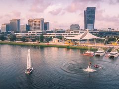 -贡厨全日制餐厅.海鲜自助餐.海味抢鲜(福州东湖万豪酒店)
