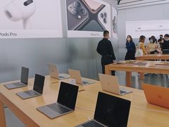 -Apple零售店(新街口店)