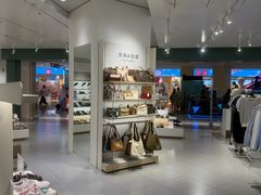 -hotwind热风(光启城店)