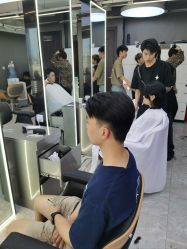 -藤野造型烫发染发